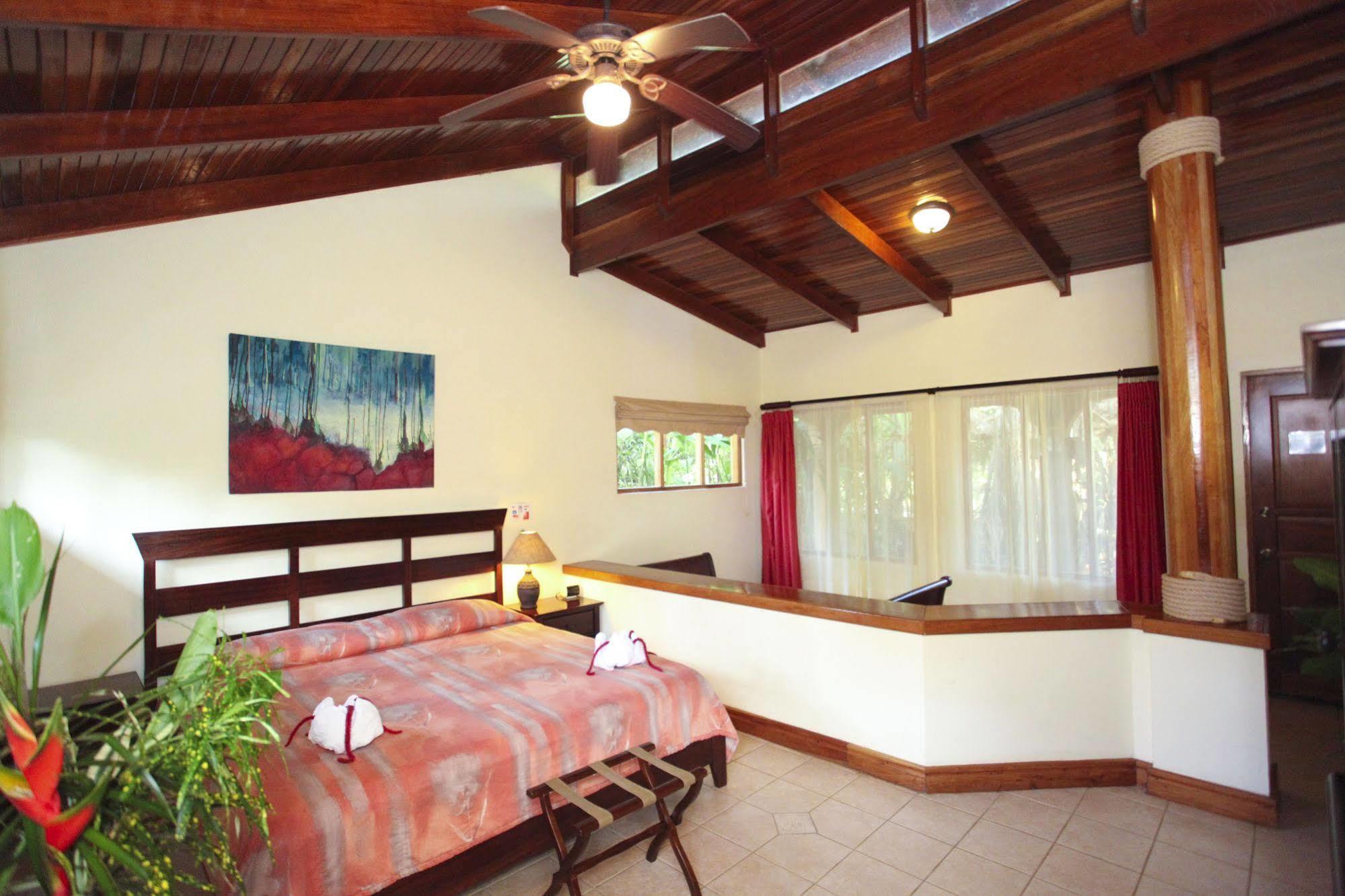 Jaco Hotel Docelunas Jacó Exterior foto